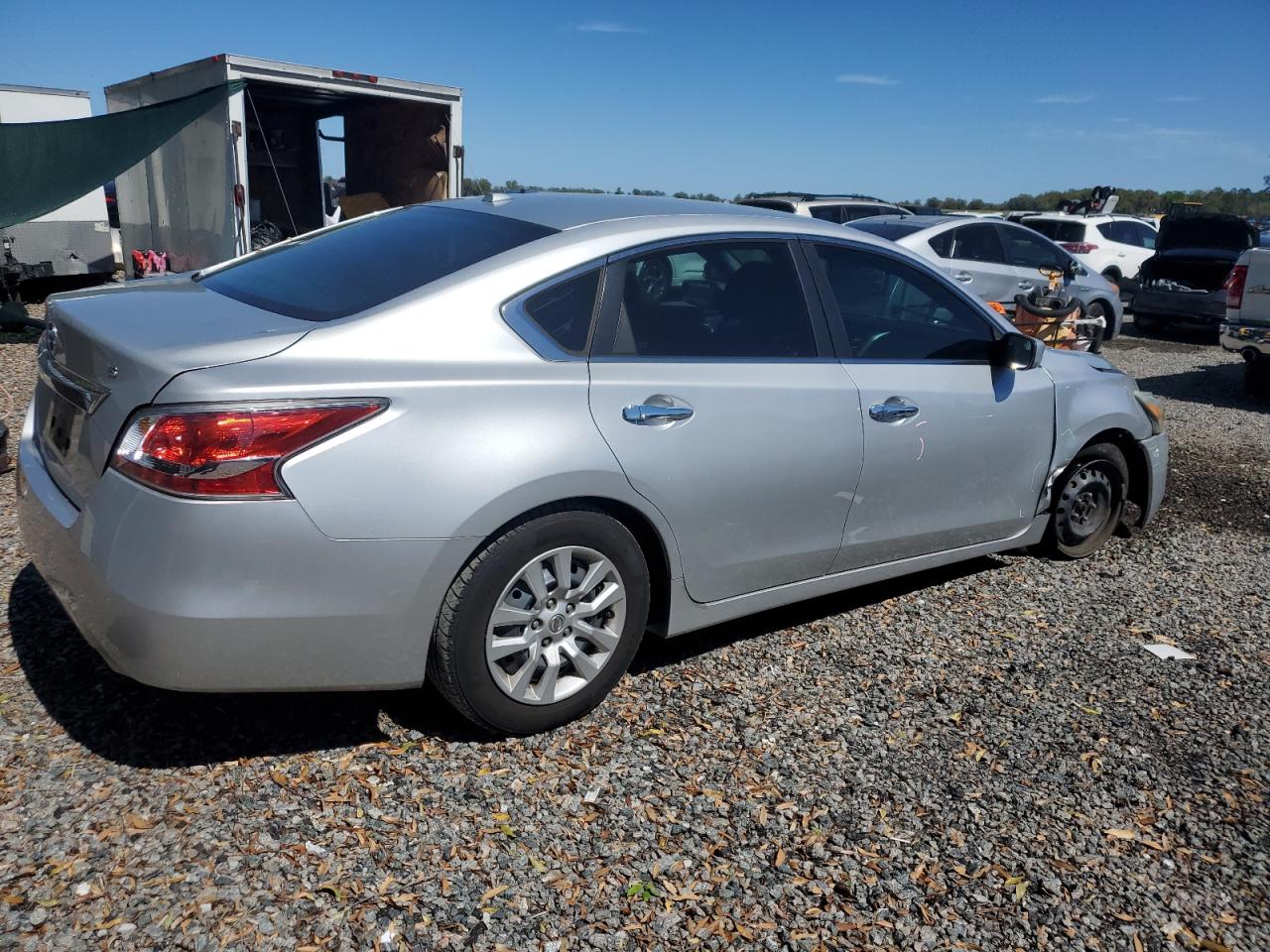 2015 Nissan Altima - Image 3