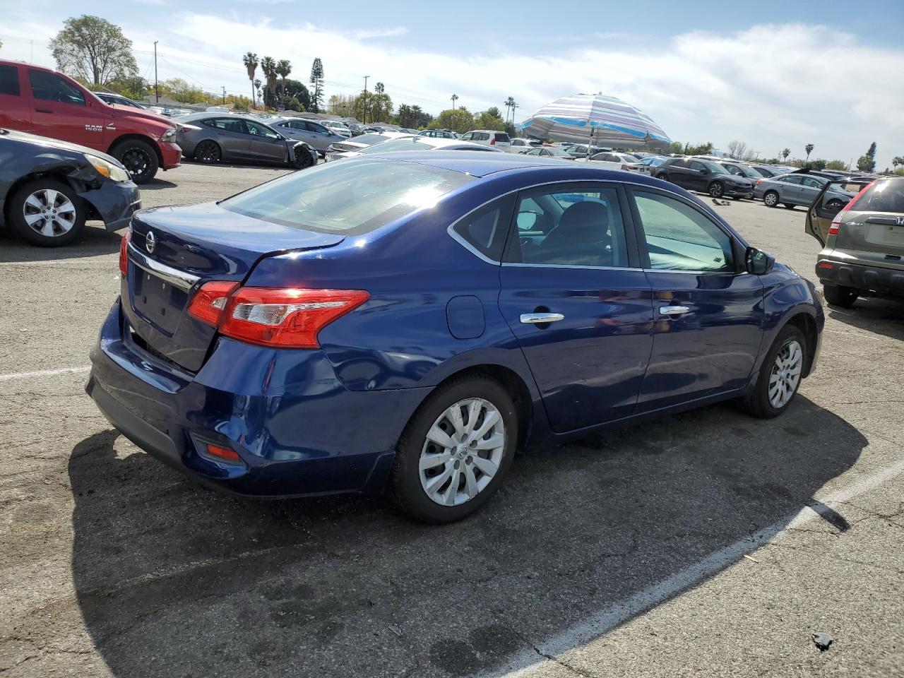 2019 Nissan Sentra - Image 3