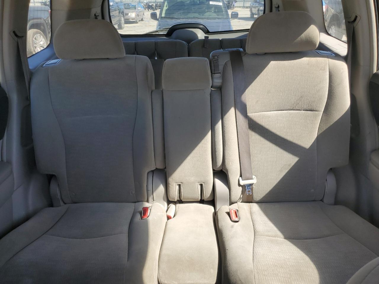2013 Toyota Highlander - Image 10