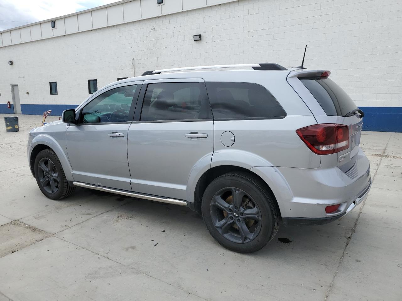 2018 Dodge Journey - Image 2