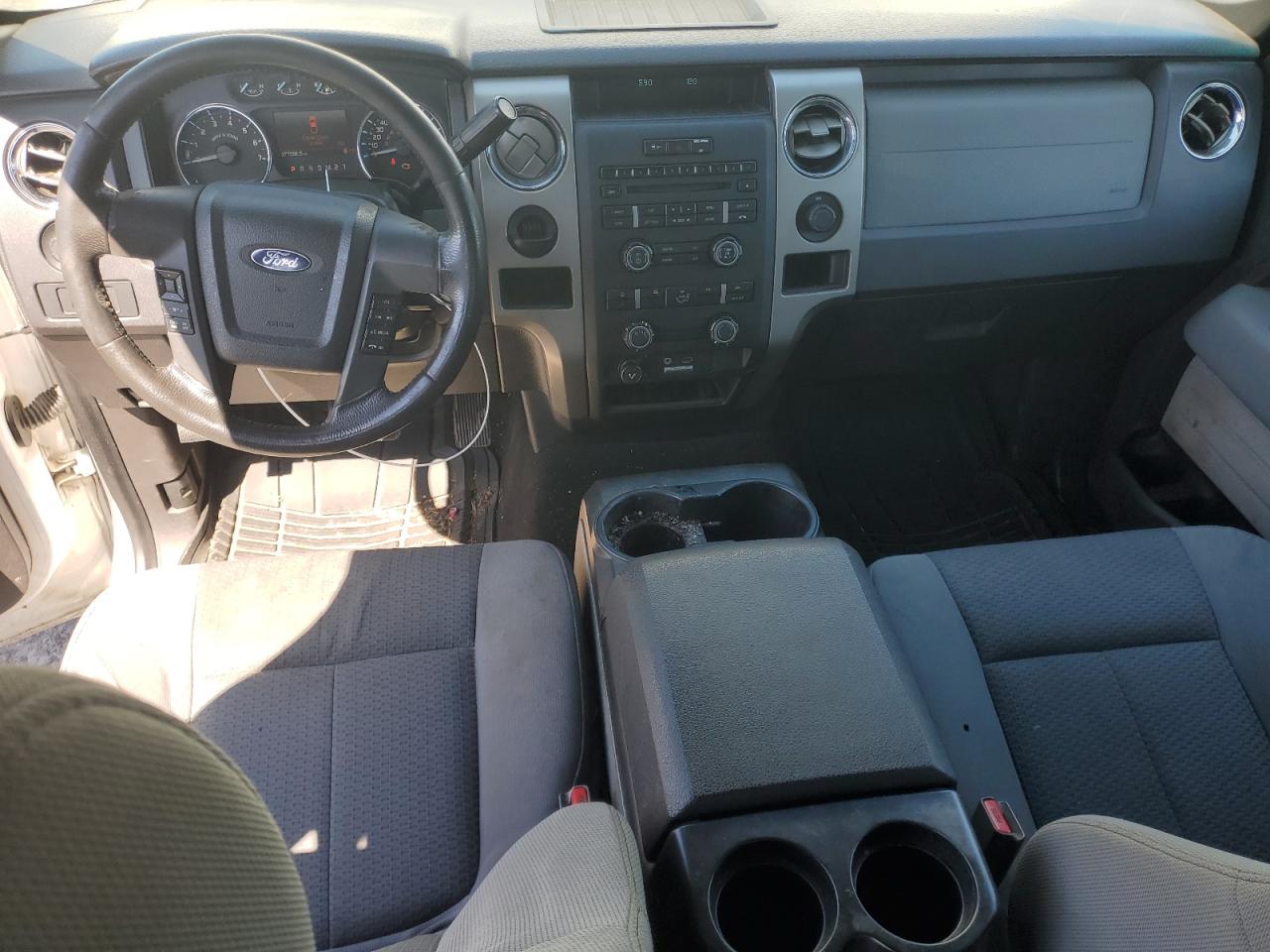 2011 Ford F-150 - Image 8