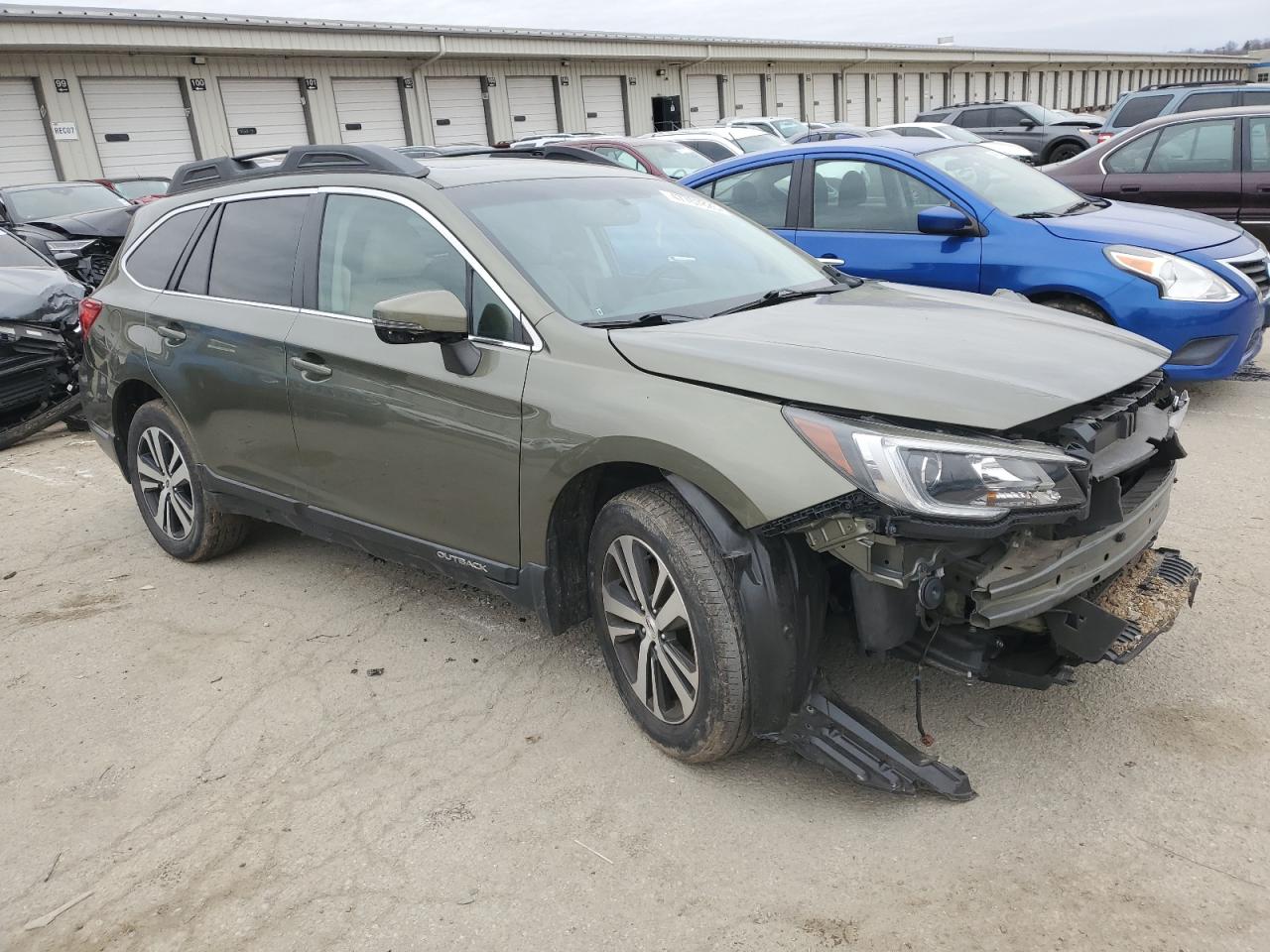 2018 Subaru Outback - Image 4