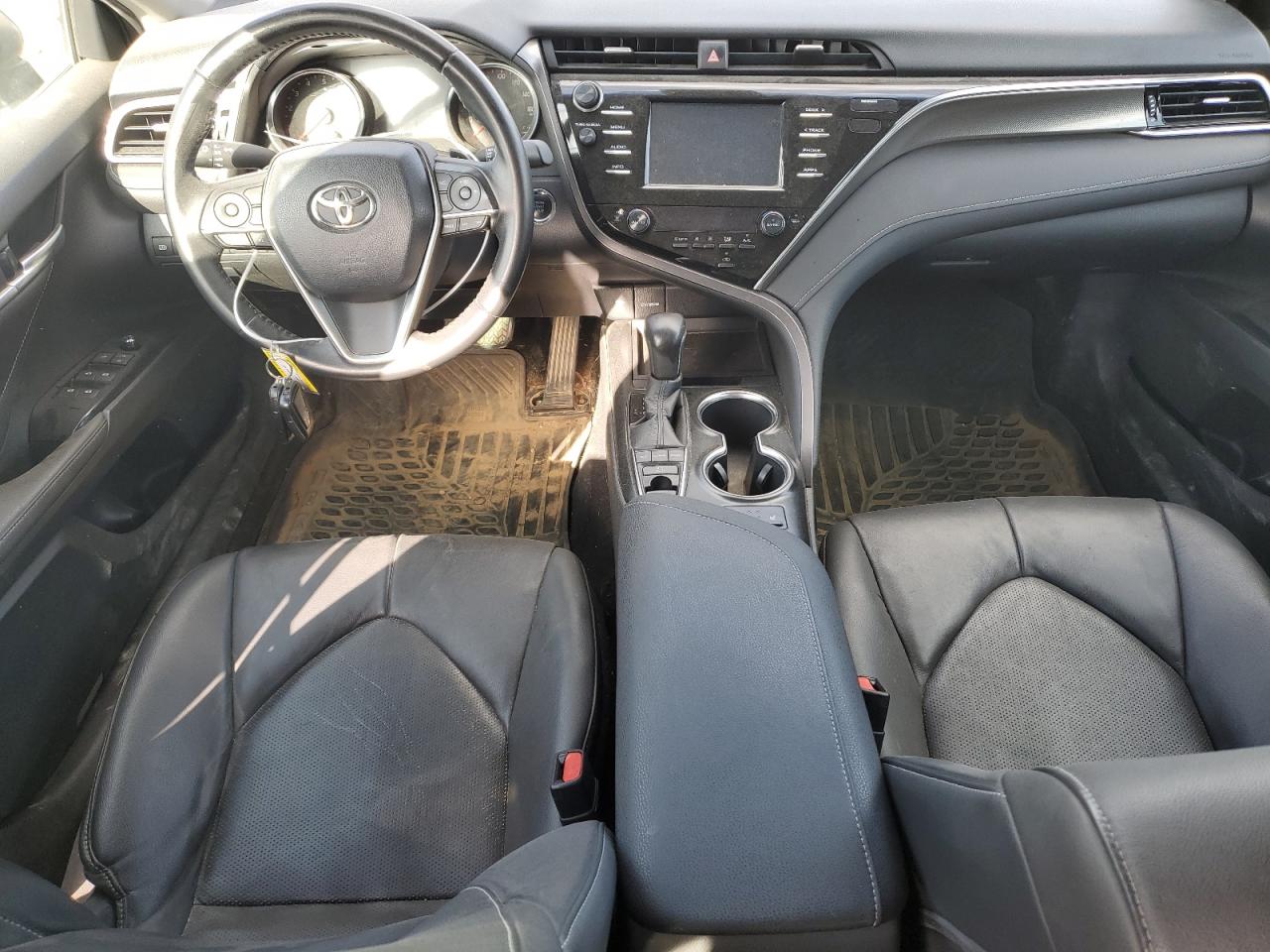 2018 Toyota Camry - Image 8
