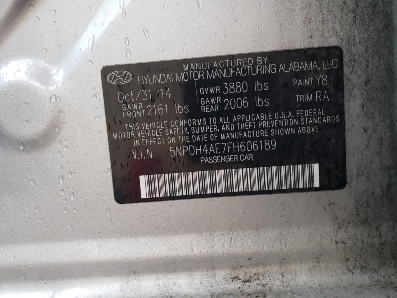 2015 Hyundai Elantra - Image 12