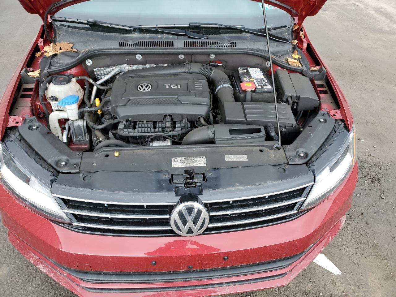 2018 Volkswagen Jetta - Image 12