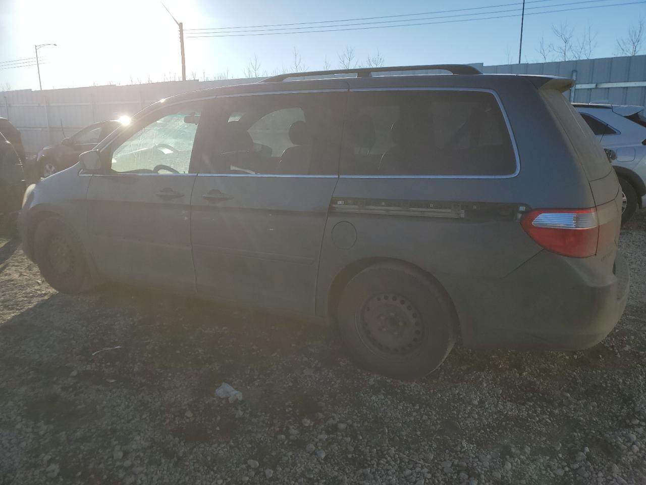 2007 Honda Odyssey - Image 2