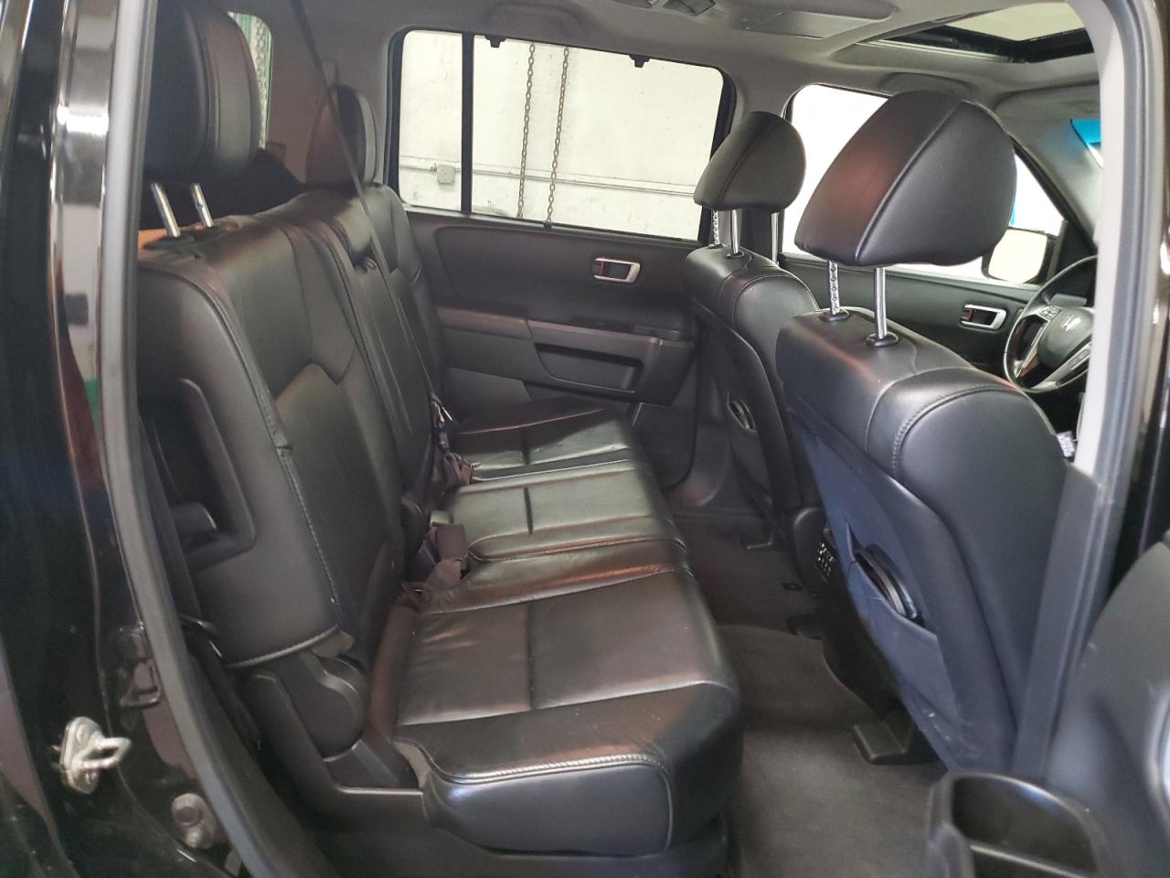 2012 Honda Pilot - Image 11