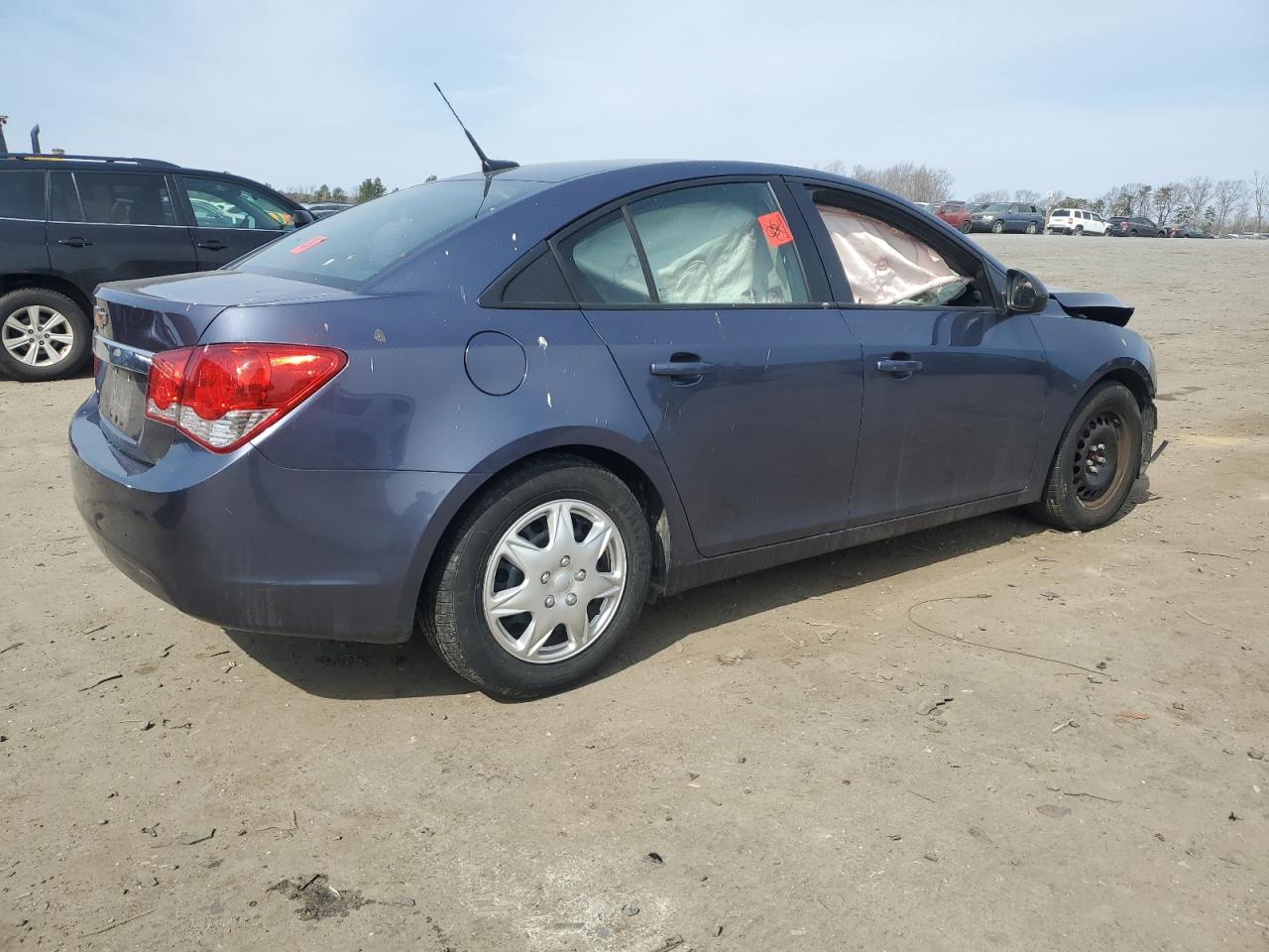 2013 Chevrolet Cruze - Image 3