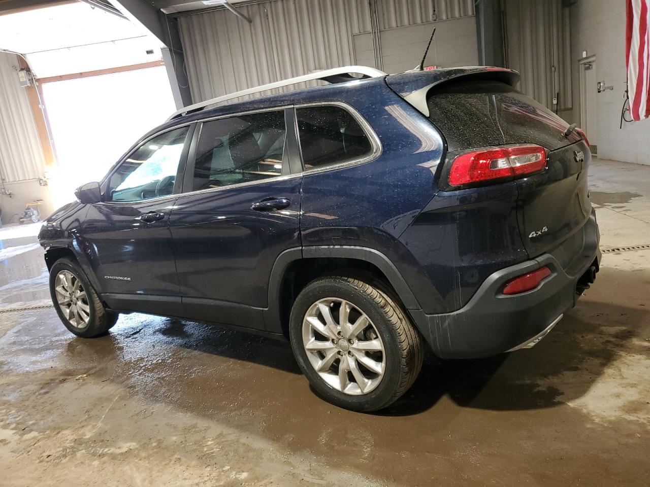 2015 Jeep Grand Cherokee - Image 2