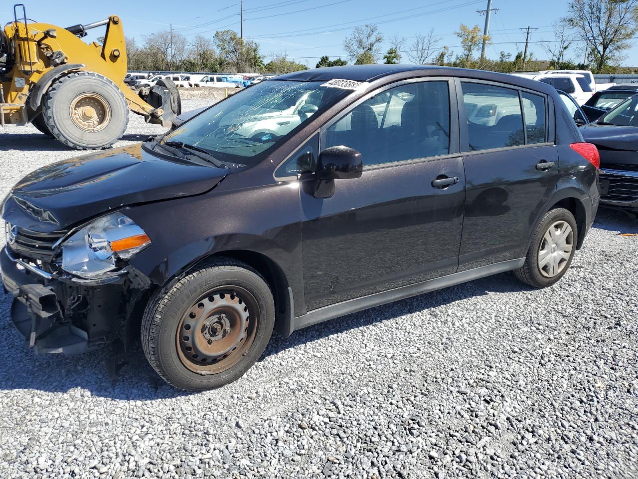 2010 Nissan Versa - Image 1