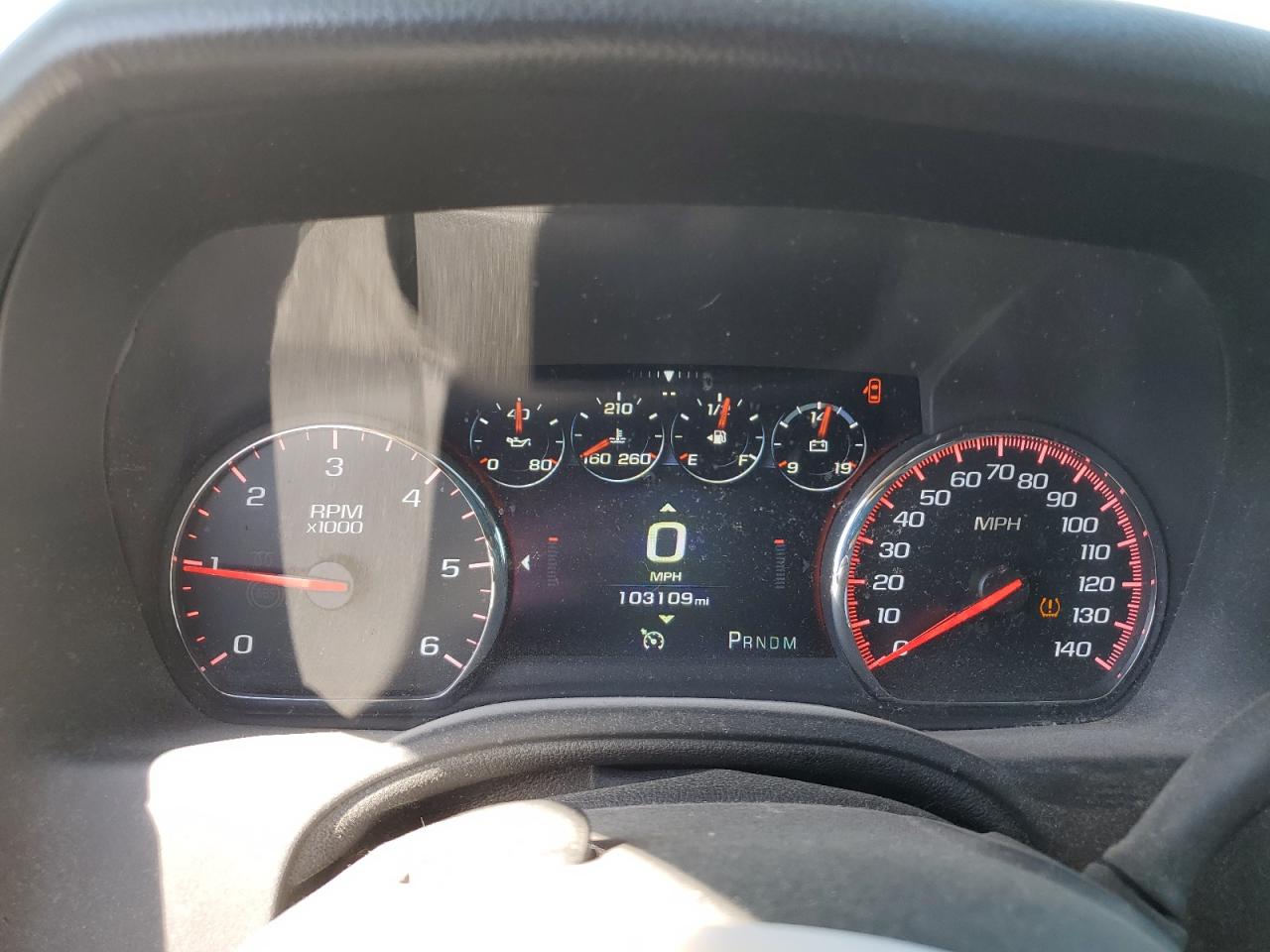 2015 GMC Yukon - Image 9