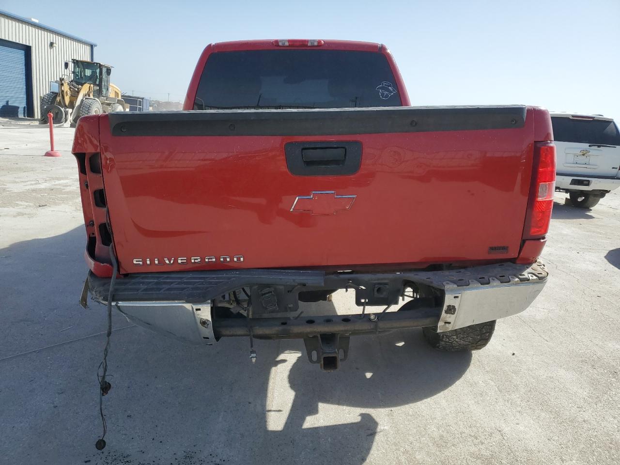 2007 Chevrolet Silverado - Image 6