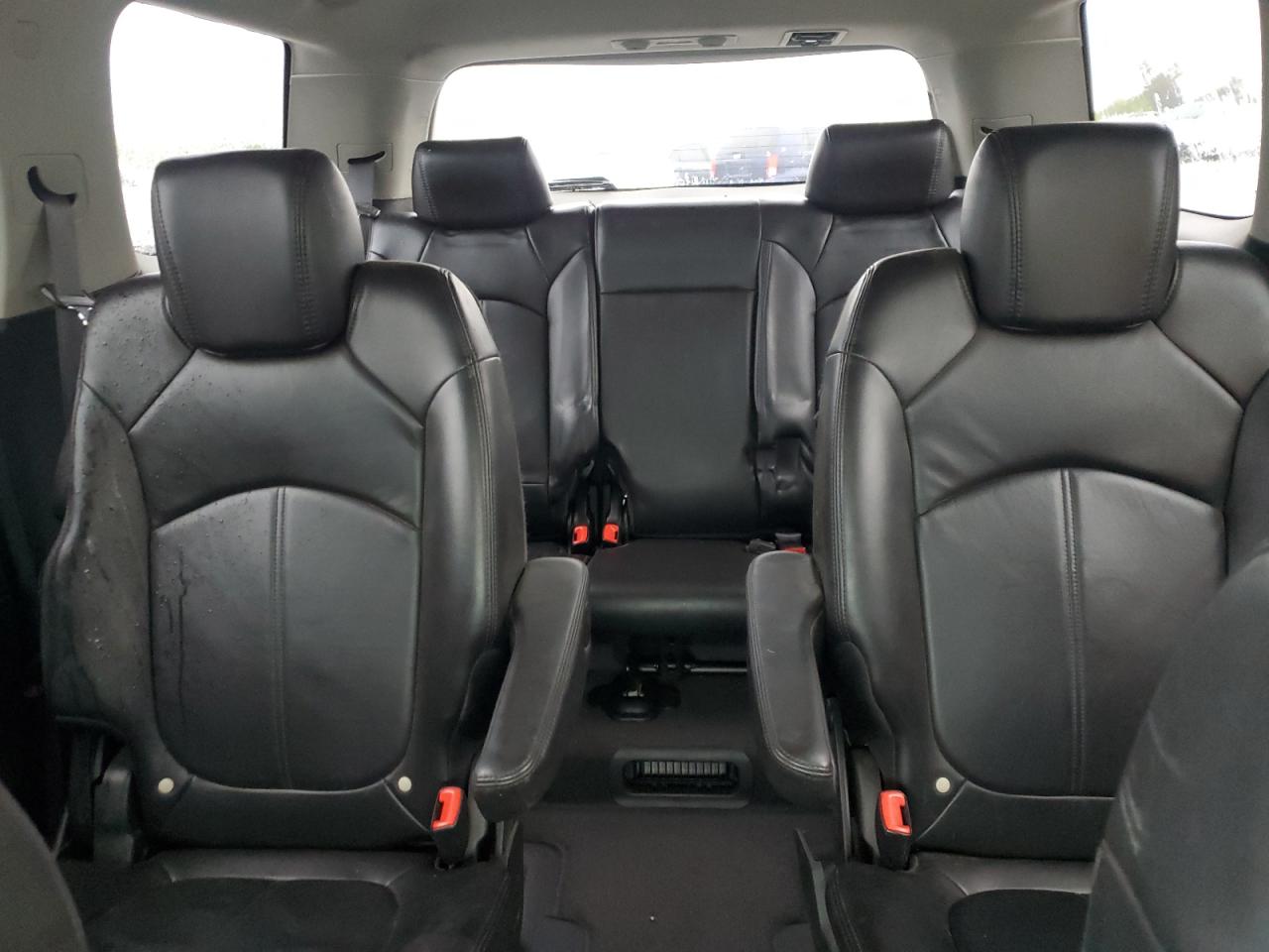 2008 GMC Acadia - Image 10