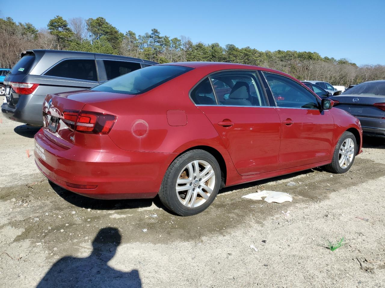 2017 Volkswagen Jetta - Image 3