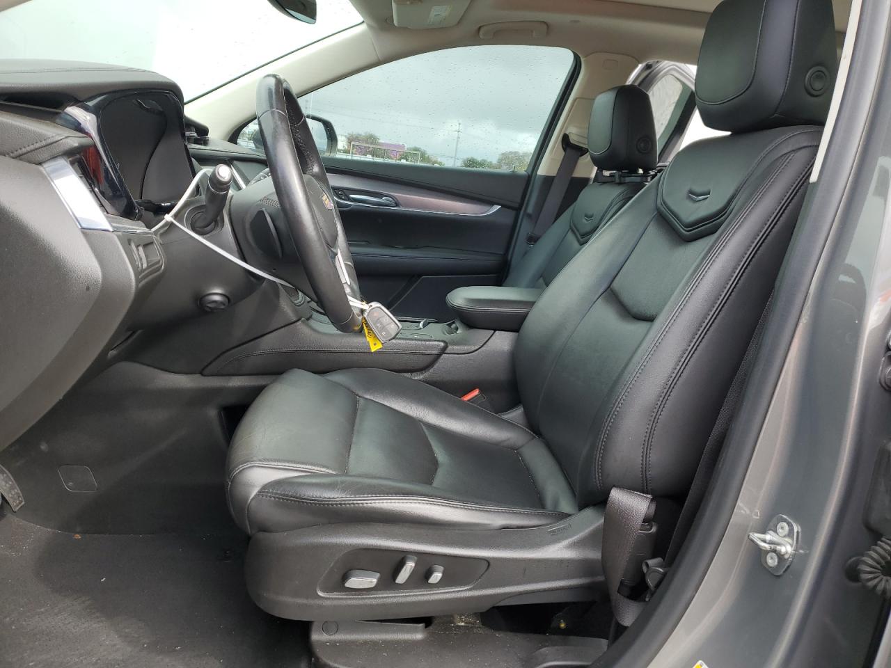2018 Cadillac XT5 - Image 7