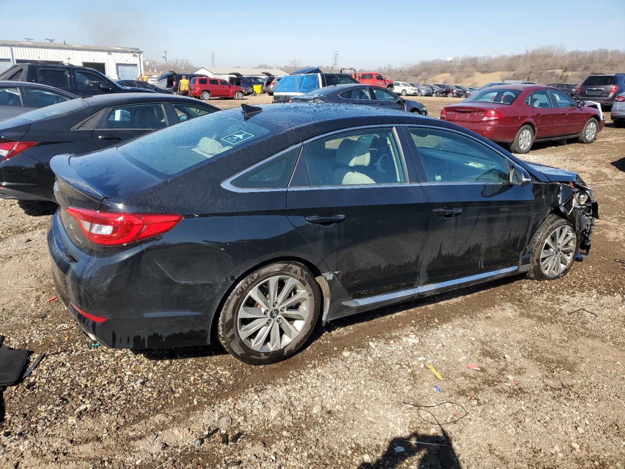 2017 Hyundai Sonata - Image 3