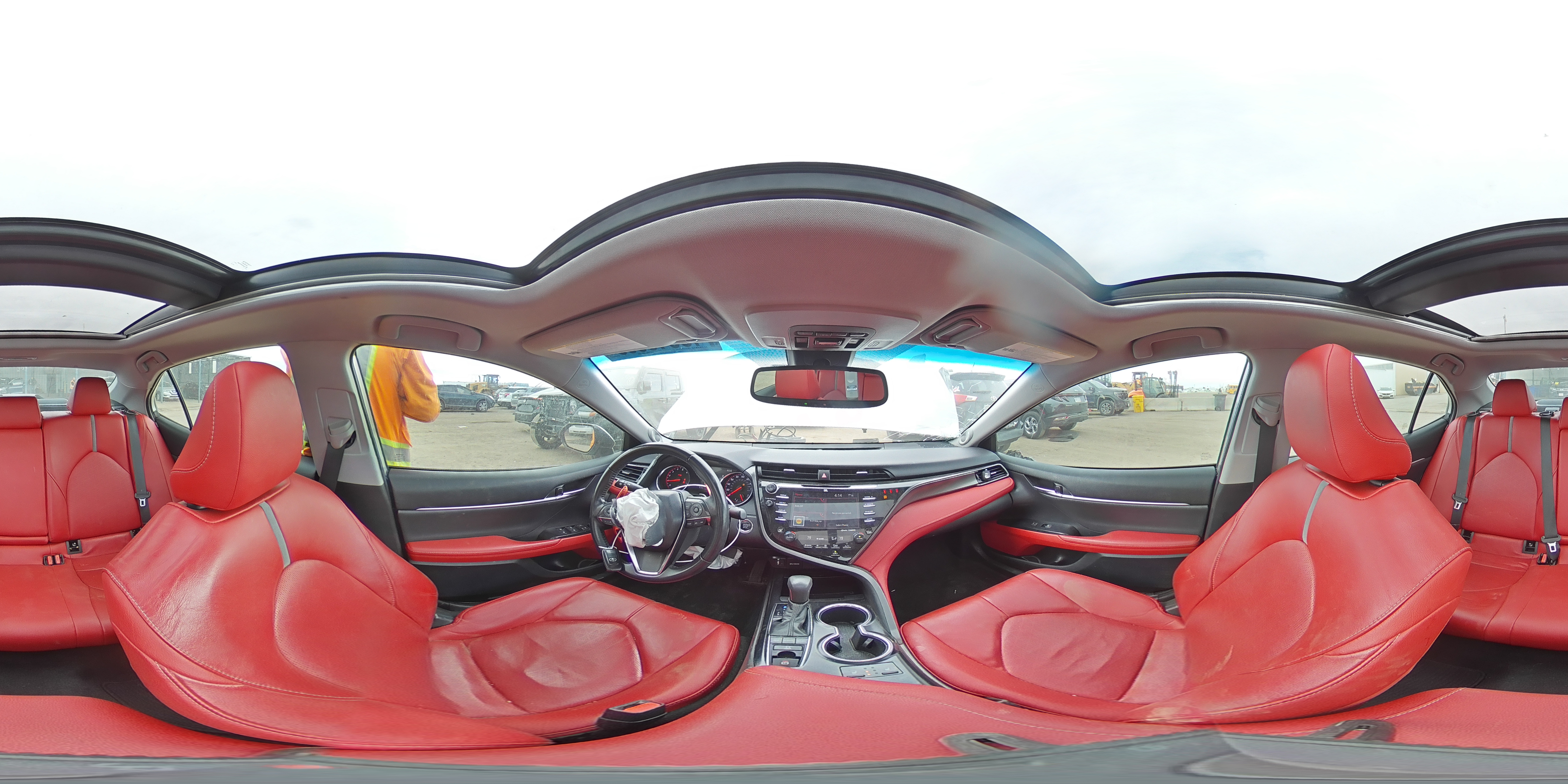 2019 Toyota Camry - Image 13