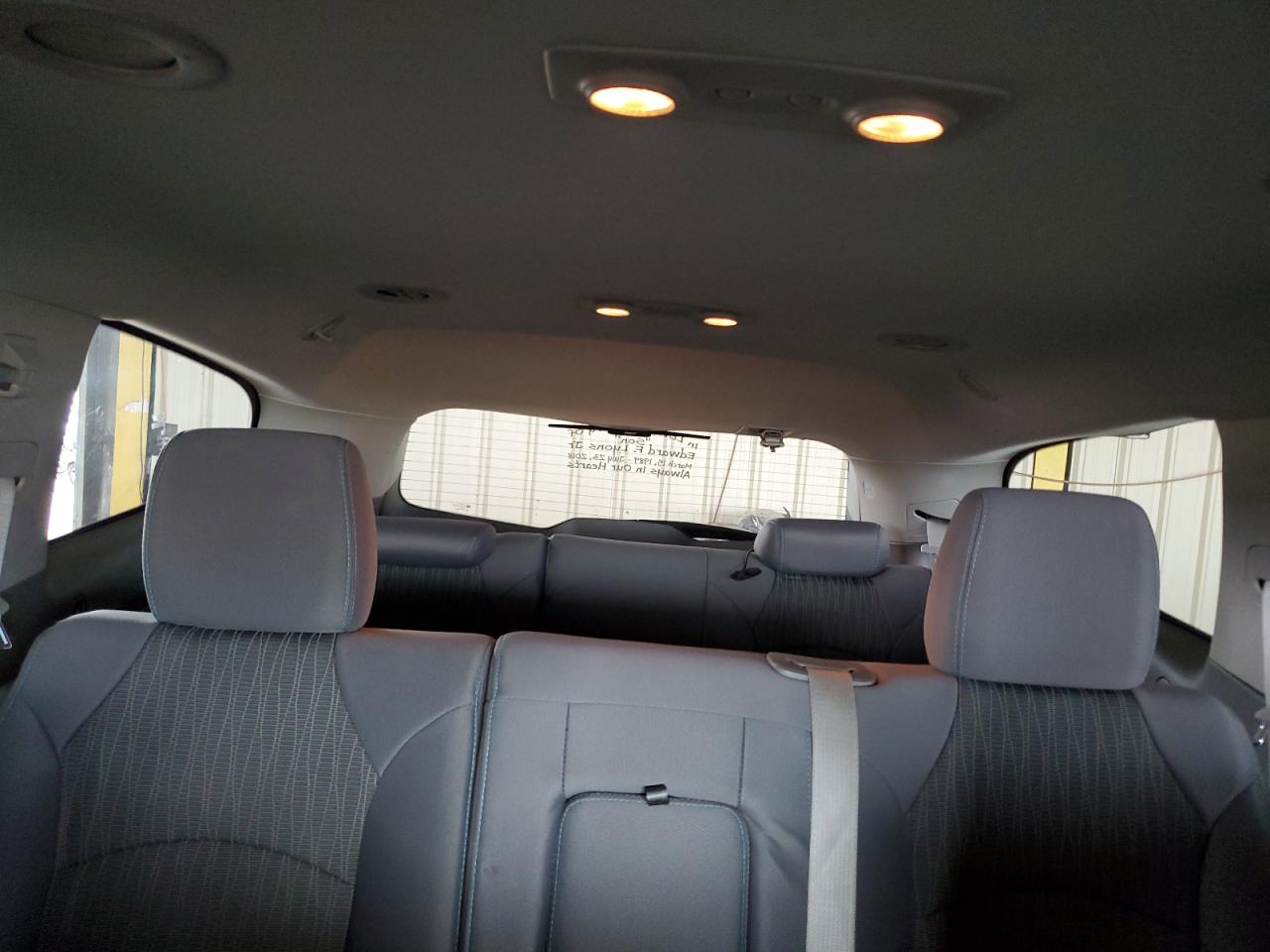 2014 Chevrolet Traverse - Image 10