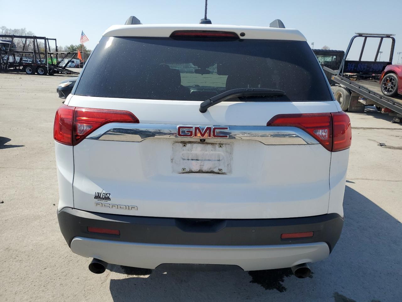 2018 GMC Acadia - Image 6