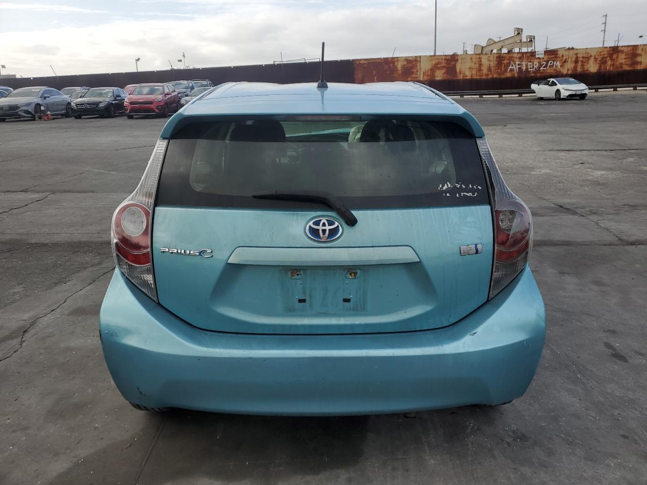2014 Toyota Prius C VIN: JTDKDTB33E1060281 Lot: 51103925