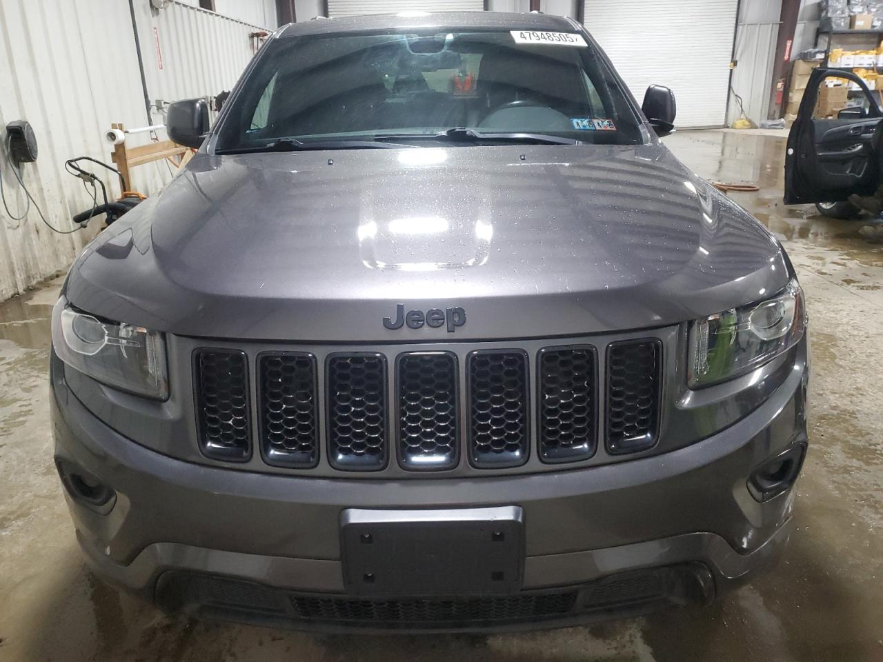 2015 Jeep Grand Cherokee - Image 5