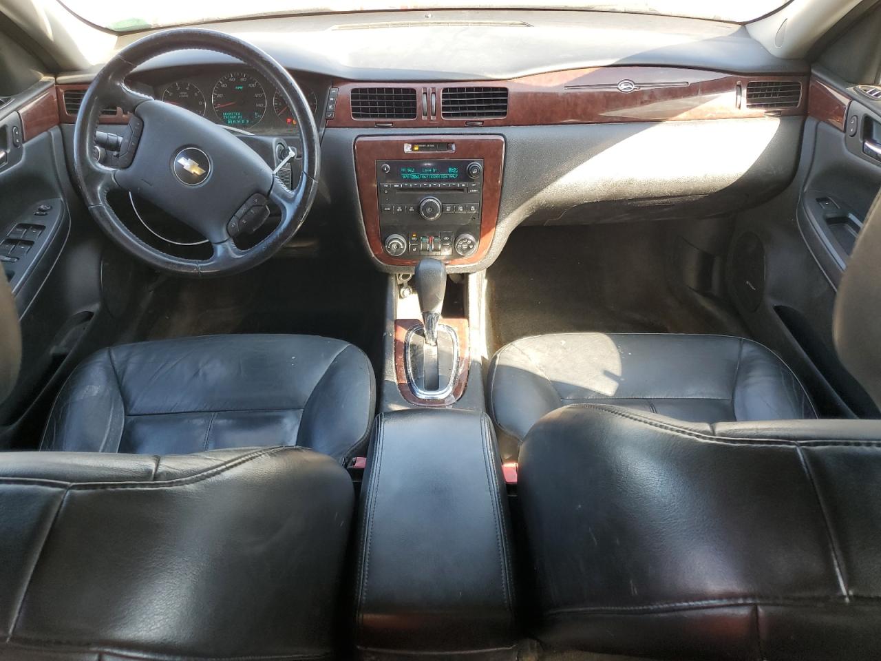2009 Chevrolet Impala - Image 8