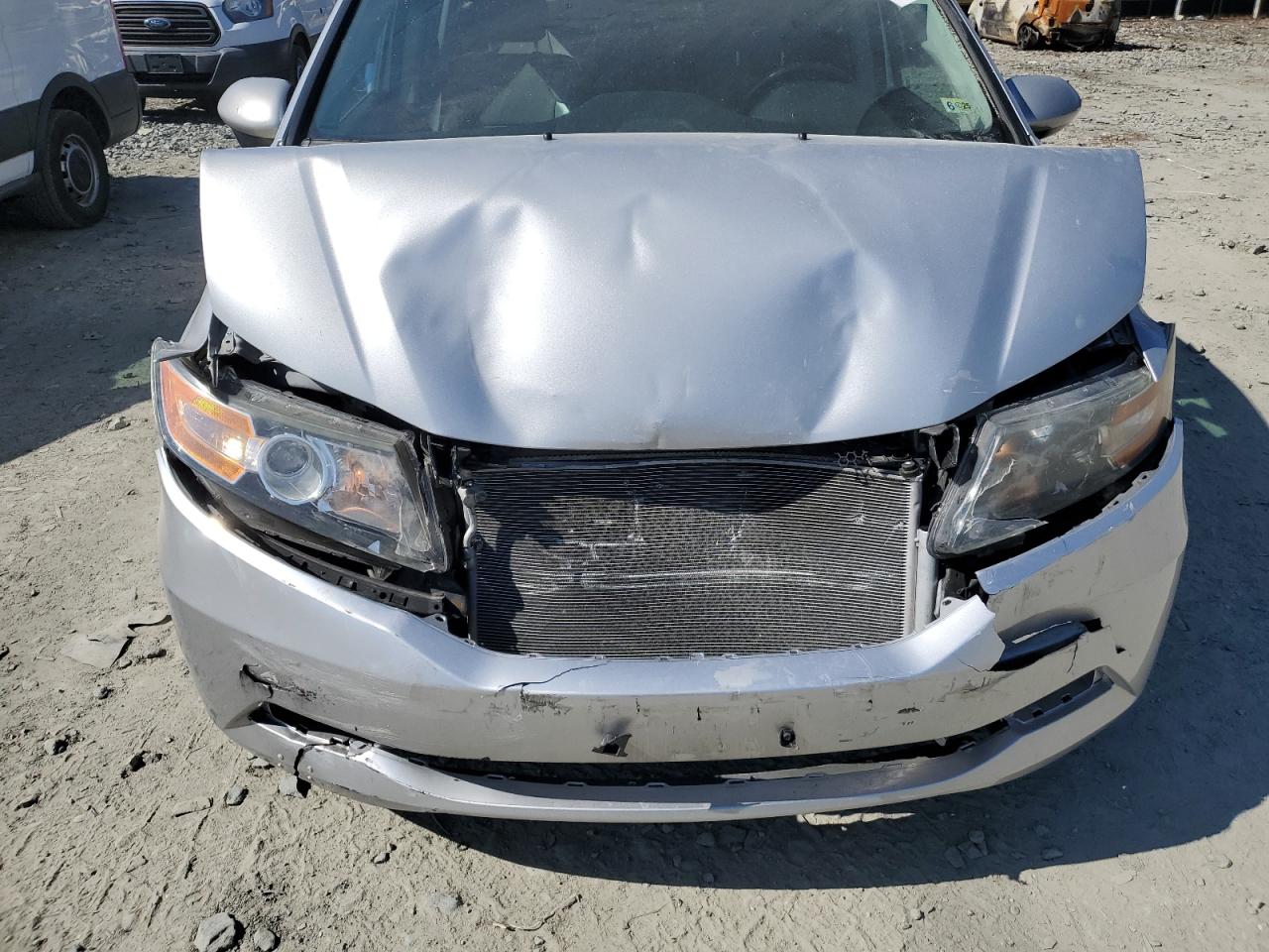 2015 Honda Odyssey - Image 12