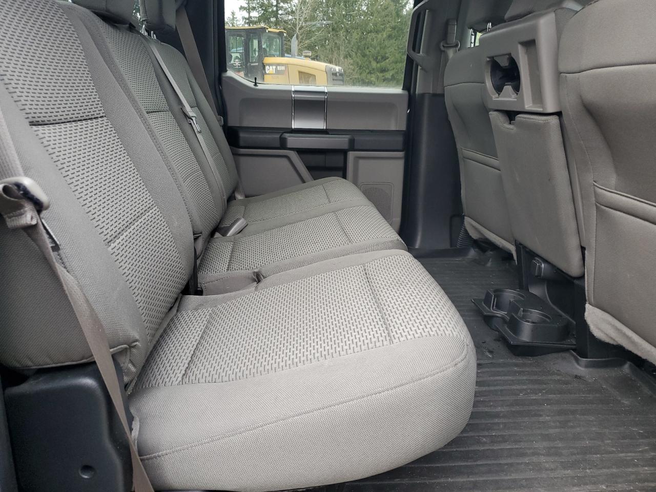 2015 Ford F-150 - Image 10