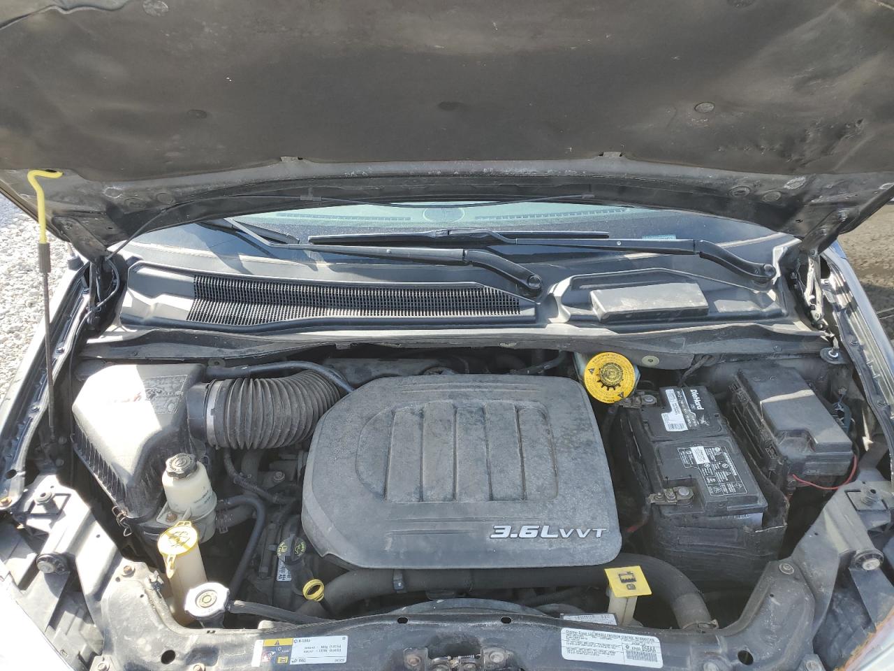 2014 Chrysler Town & Country - Image 12