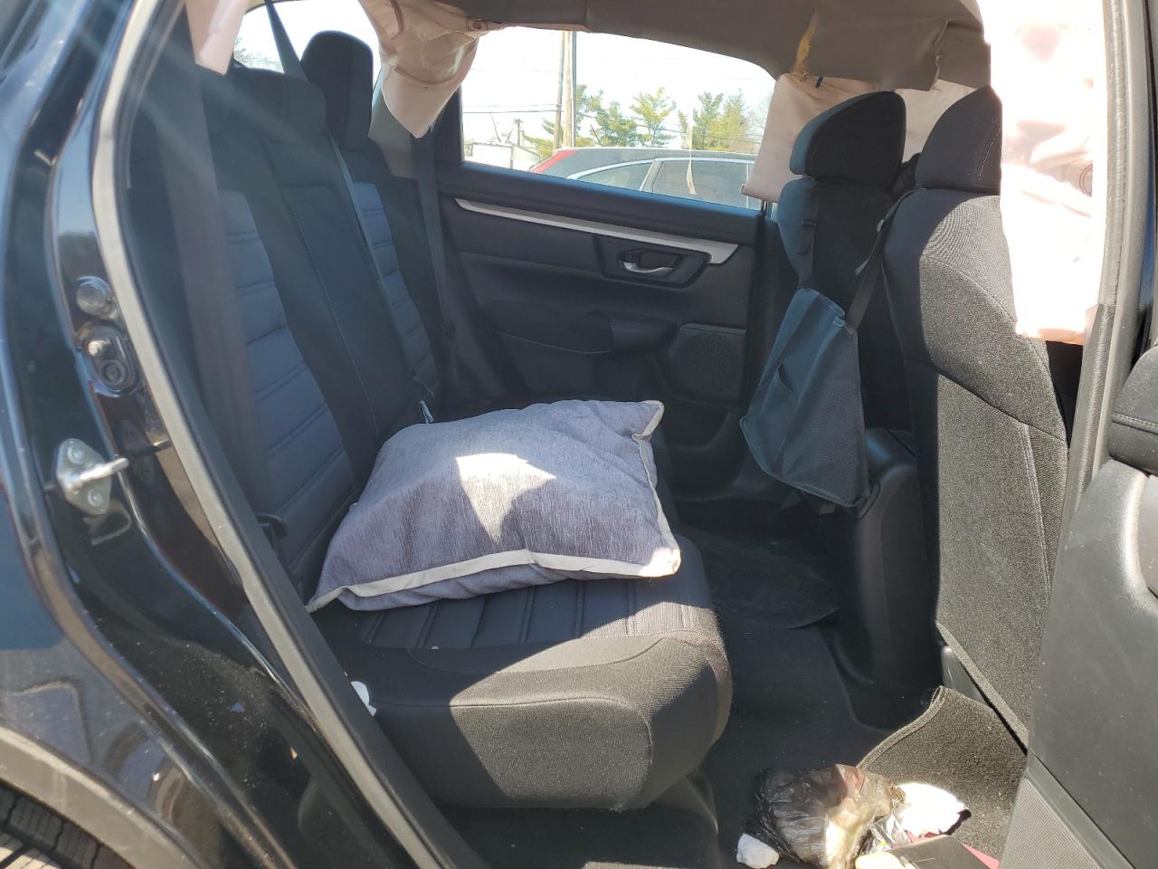 2017 Honda CR-V - Image 11