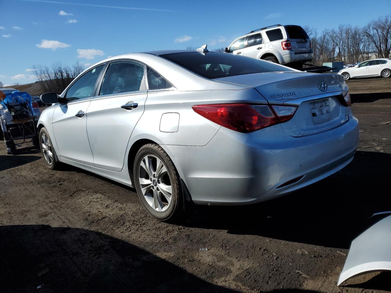 2013 Hyundai Sonata - Image 2