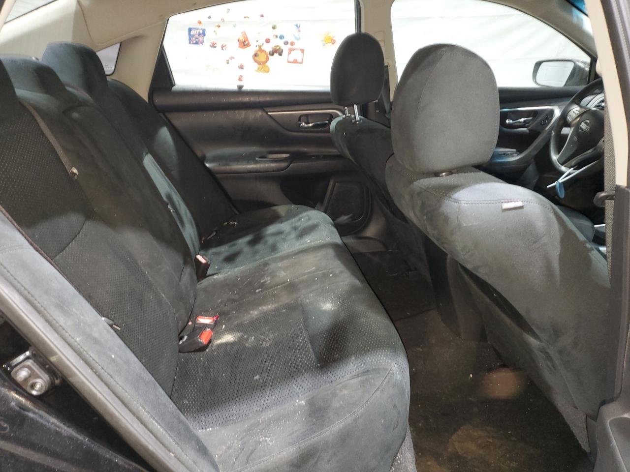 2015 Nissan Altima - Image 10