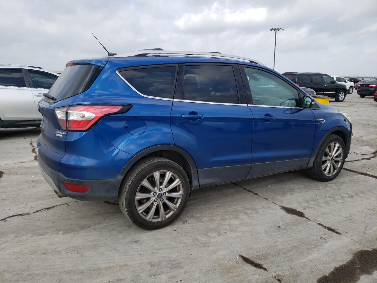 2017 Ford Escape - Image 3