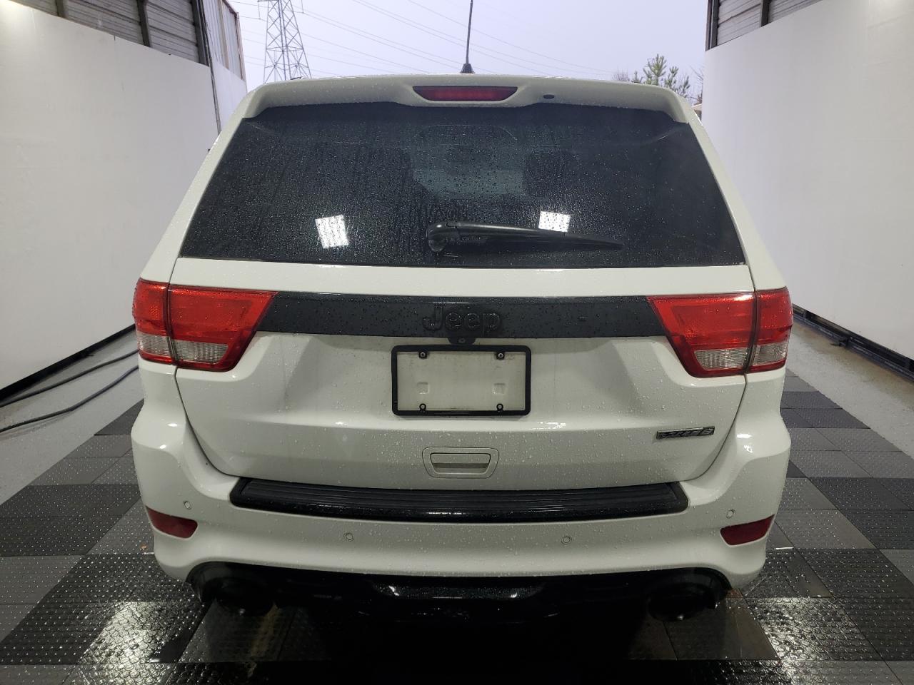 2013 Jeep Grand Cherokee - Image 6