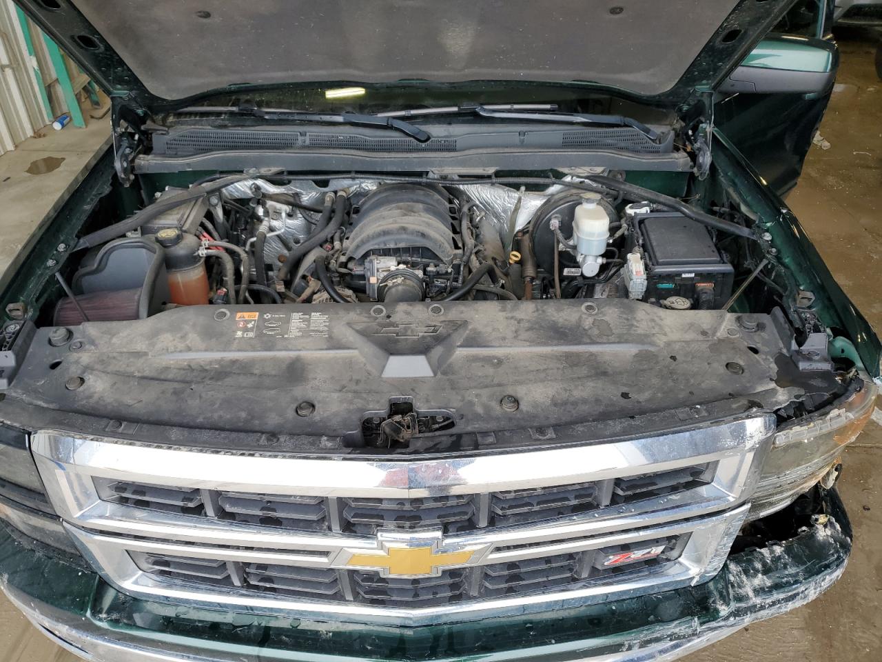 2015 Chevrolet Silverado - Image 11