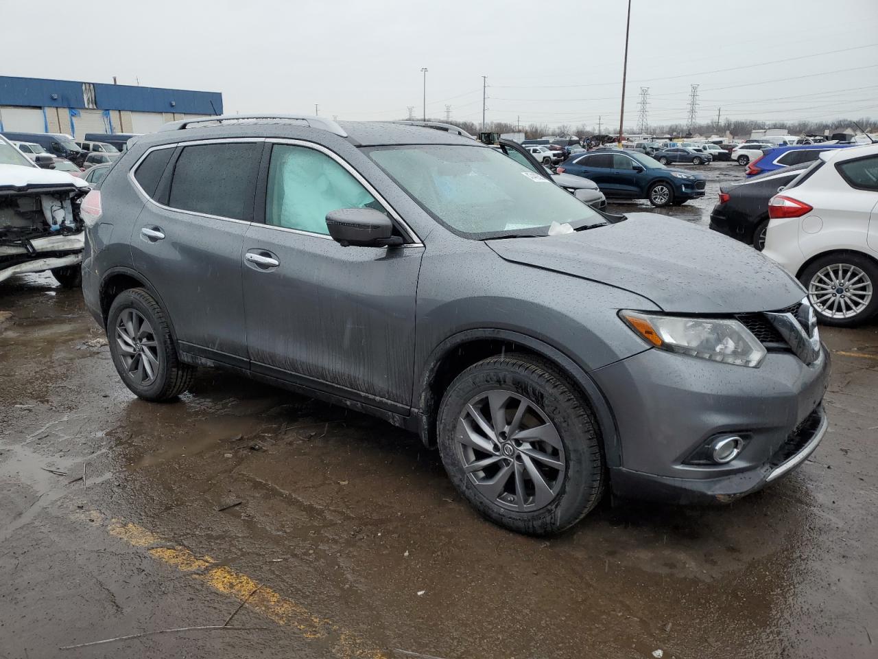 2016 Nissan Rogue - Image 4