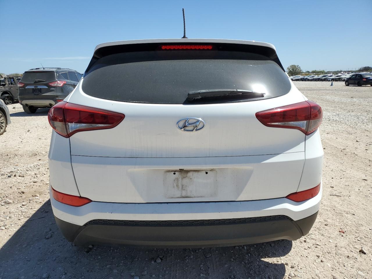 2017 Hyundai Tucson - Image 6