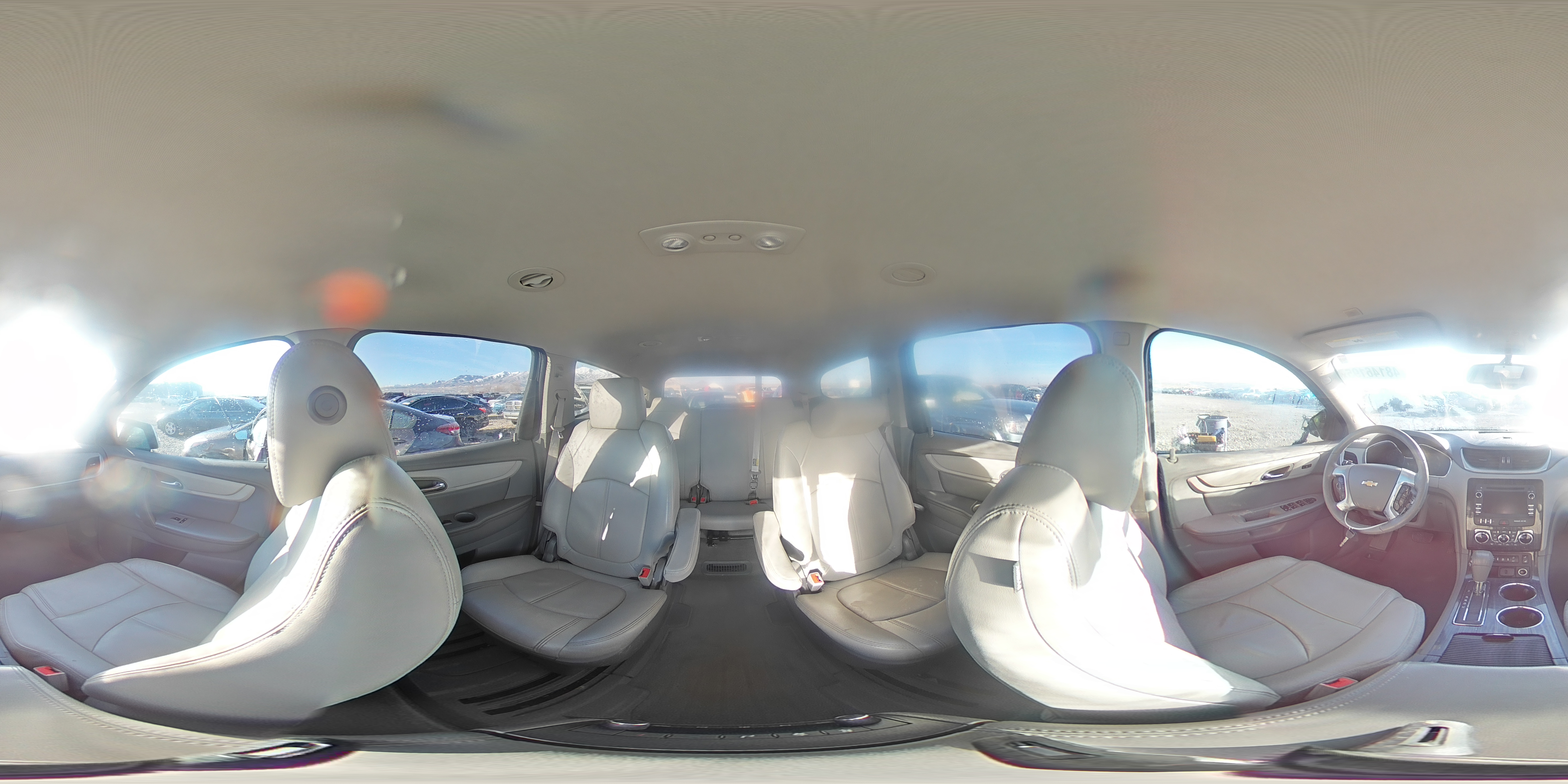 2017 Chevrolet Traverse - Image 14