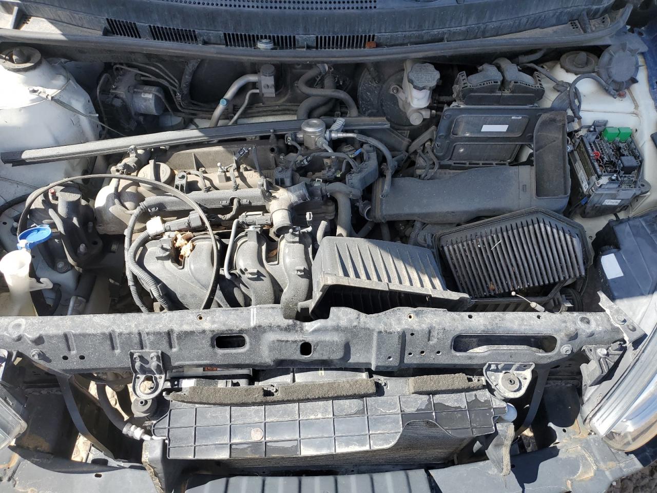 2015 Hyundai Accent - Image 11