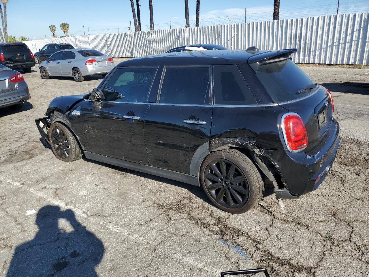 2015 MINI Cooper - Image 2