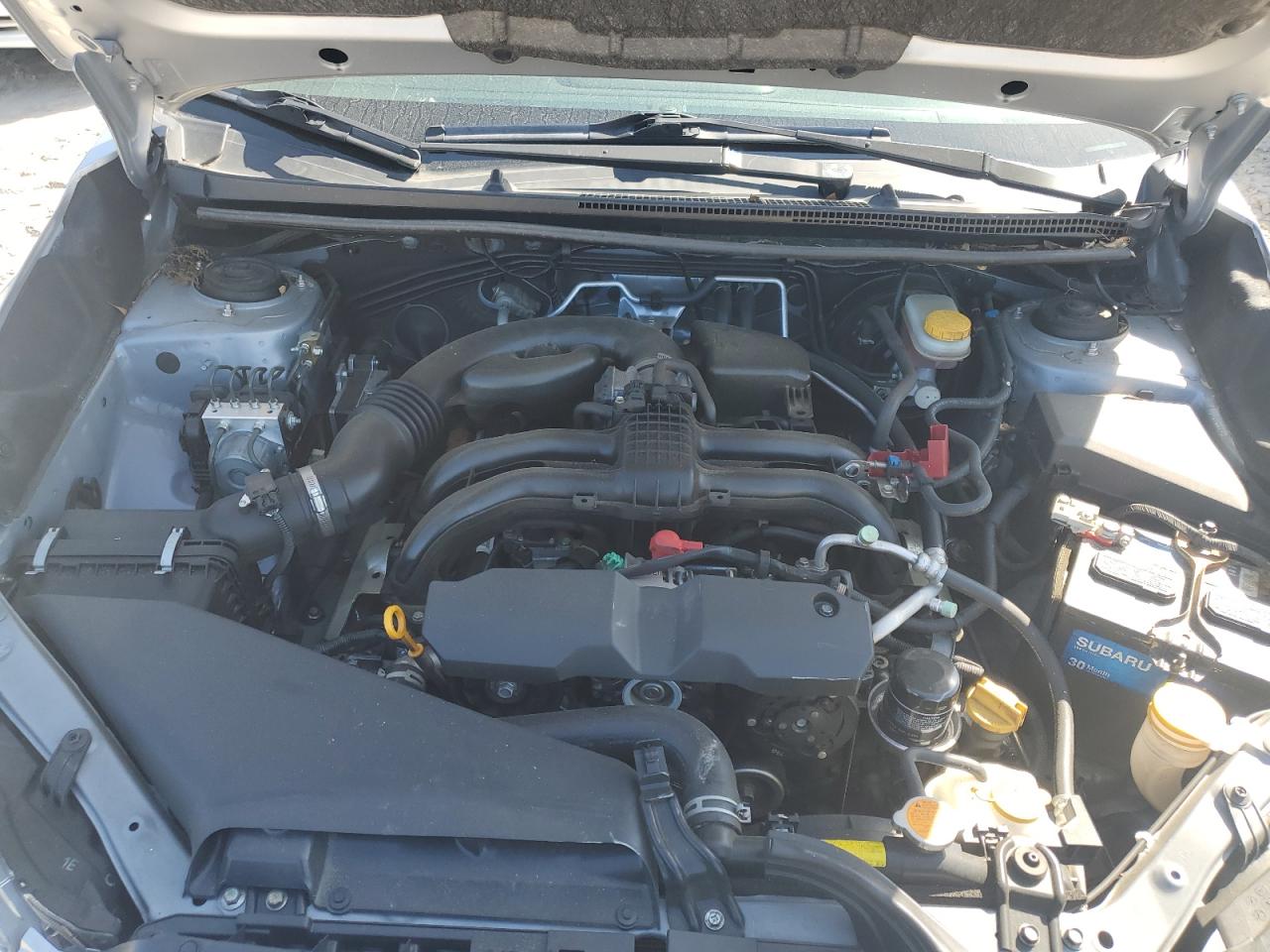 2014 Subaru XV - Image 12