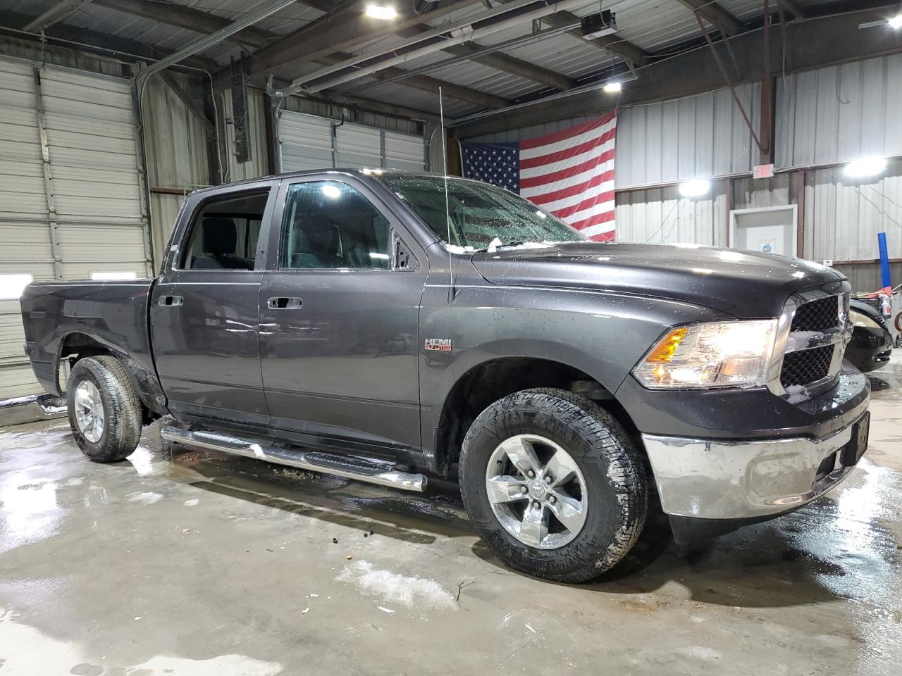 2019 RAM 1500 - Image 4