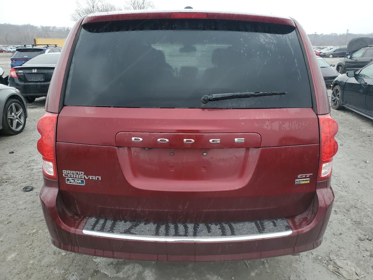 2019 Dodge Caravan - Image 6