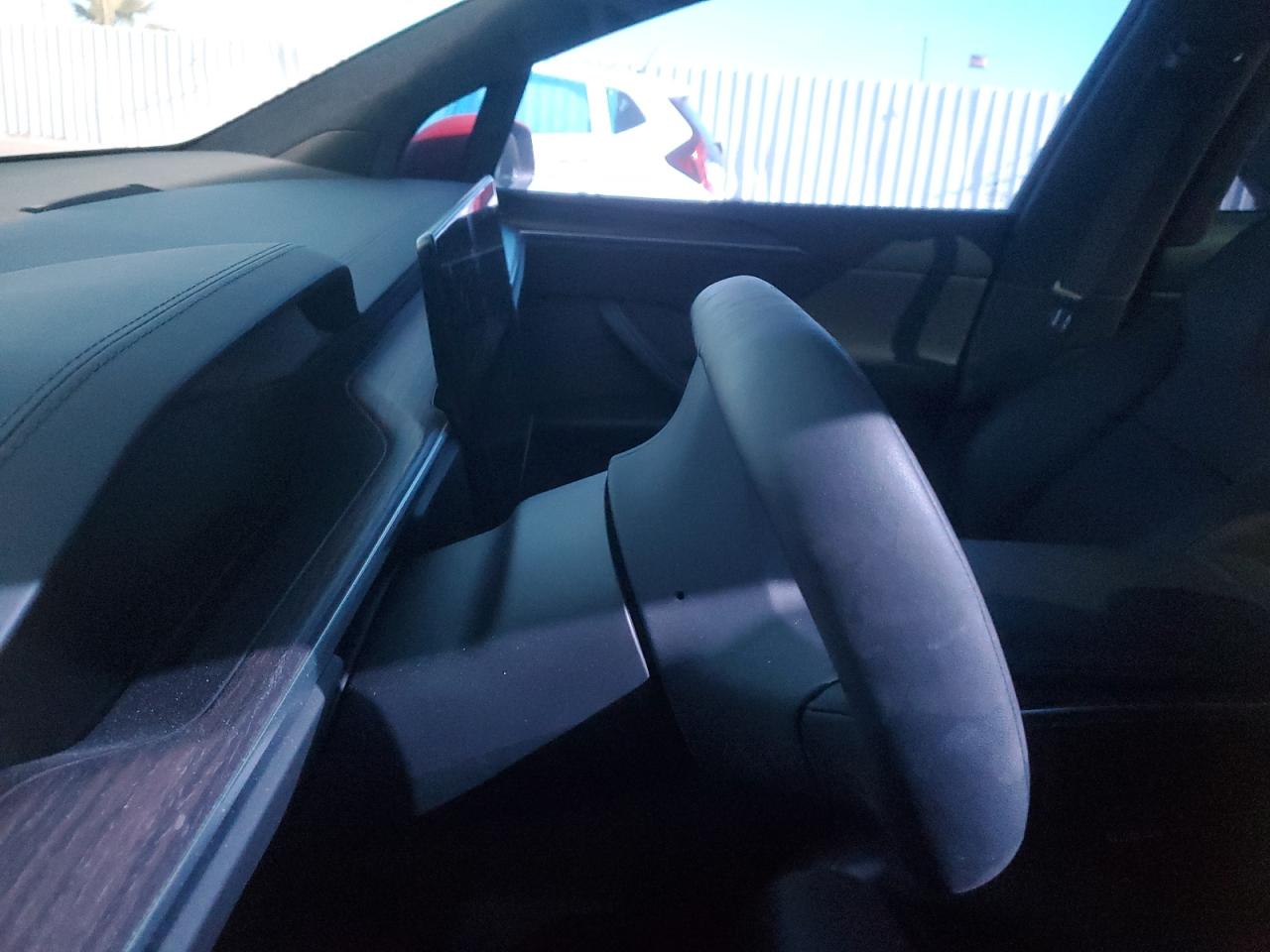 2022 Tesla Model X VIN: 7SAXCDE51NF340092 Lot: 48436405