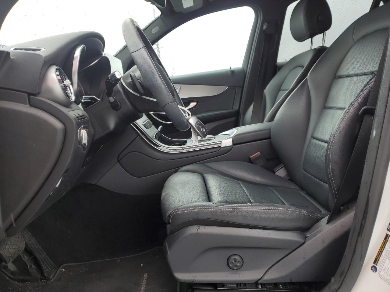 2021 Mercedes-Benz GLC - Image 7