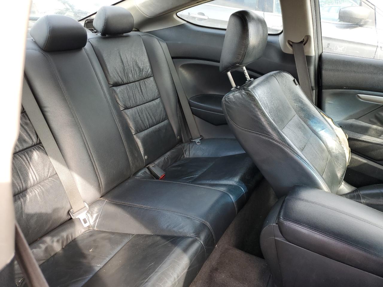 2011 Honda Accord - Image 10