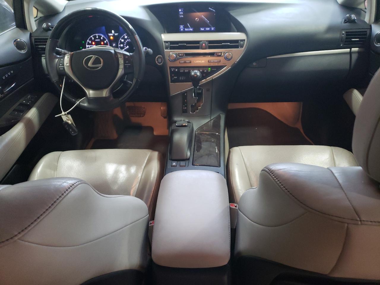 2015 Lexus RX - Image 8