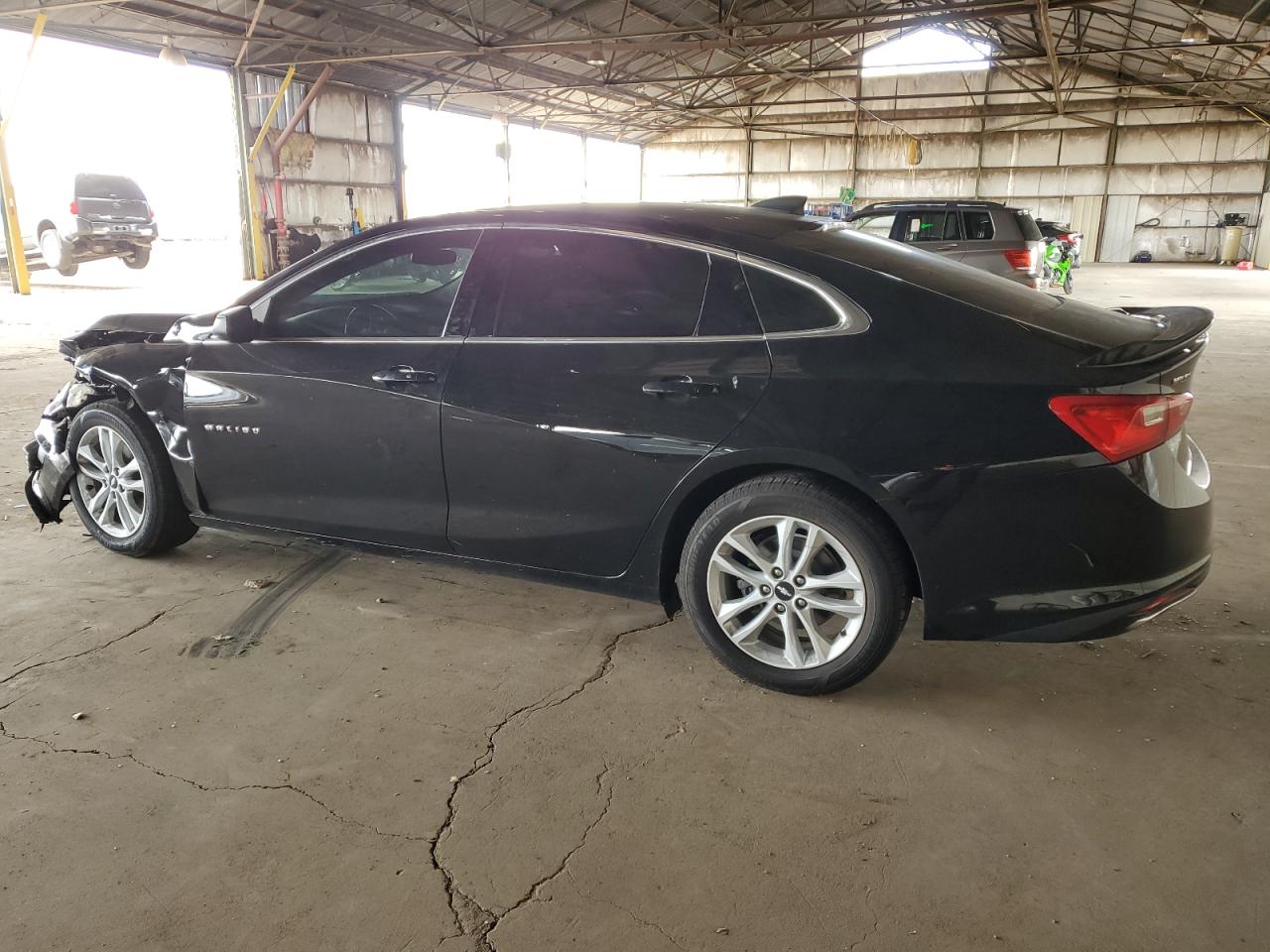 2019 Chevrolet Malibu - Image 2
