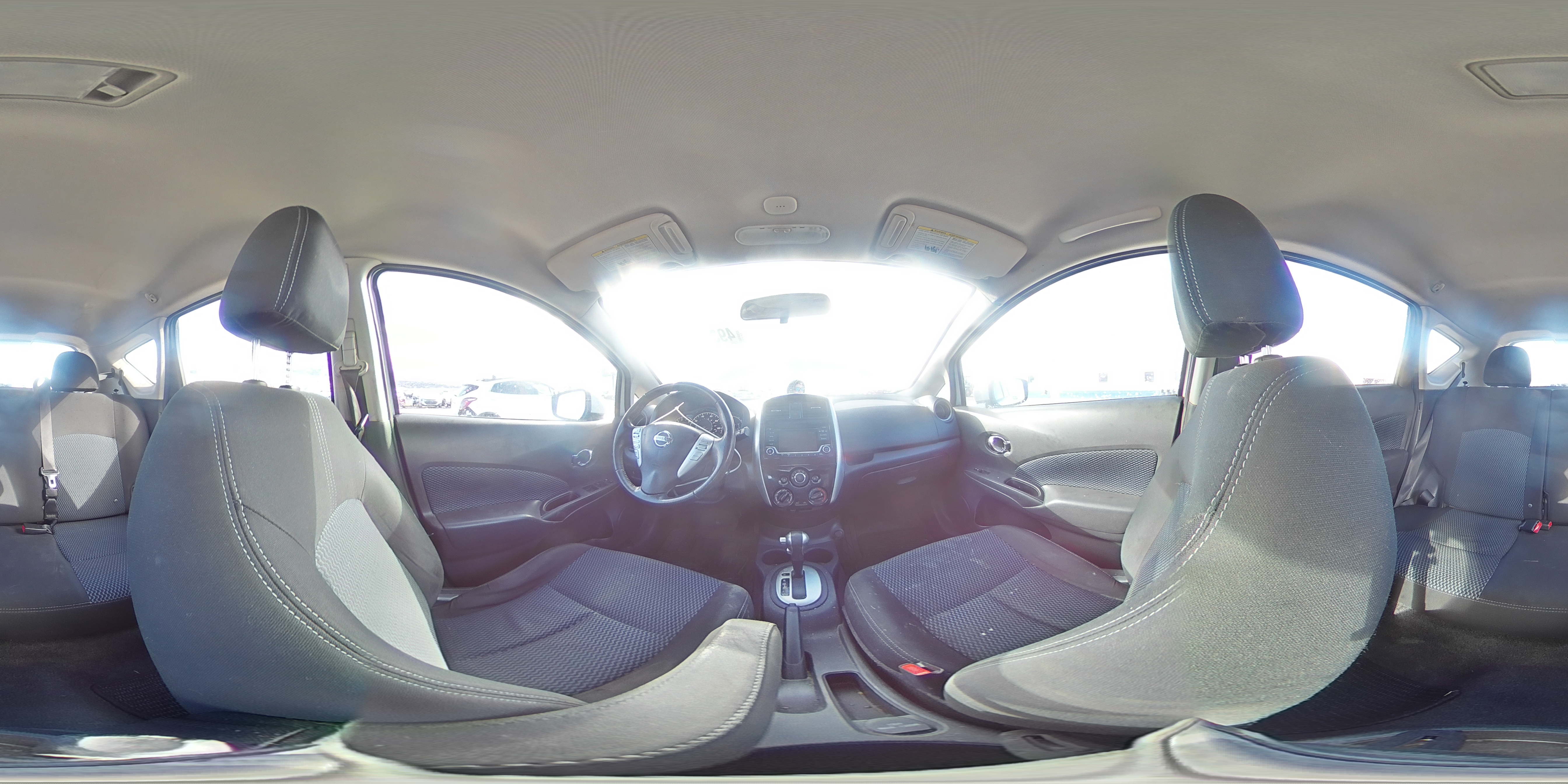 2017 Nissan Versa - Image 13