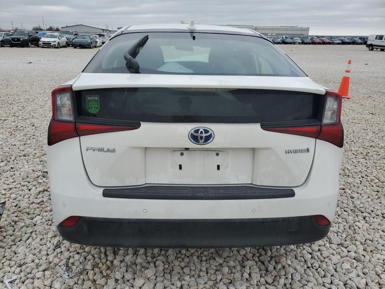 2020 Toyota Prius - Image 6